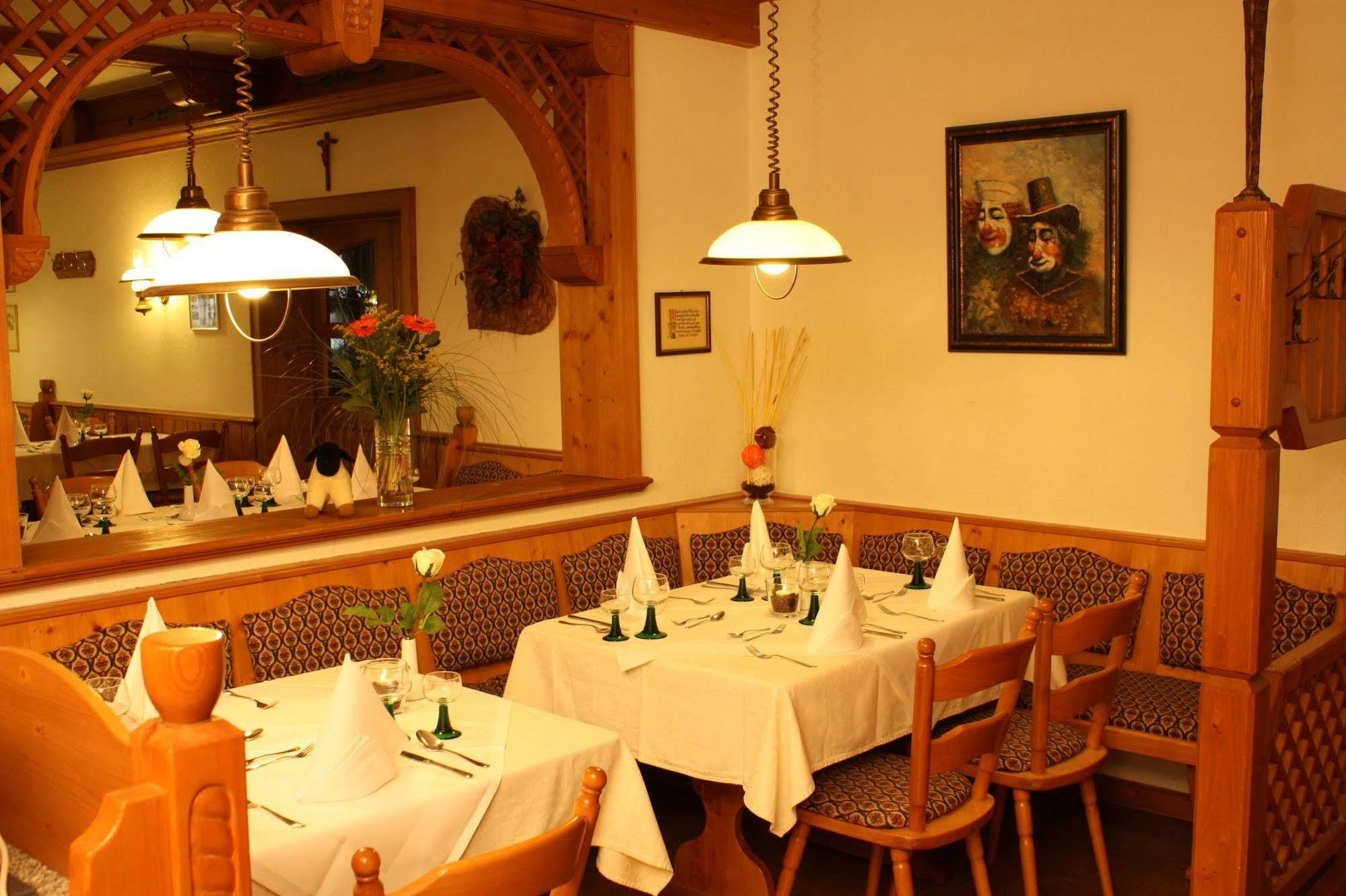 Hotel Gasthof Zum Biber Motten Zewnętrze zdjęcie